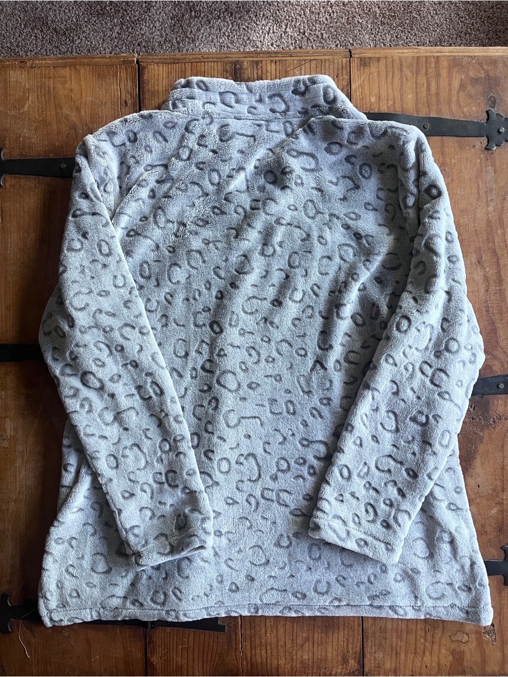 Multiples Light Gray Leopard-Print Pullover - Picture 3 of 4